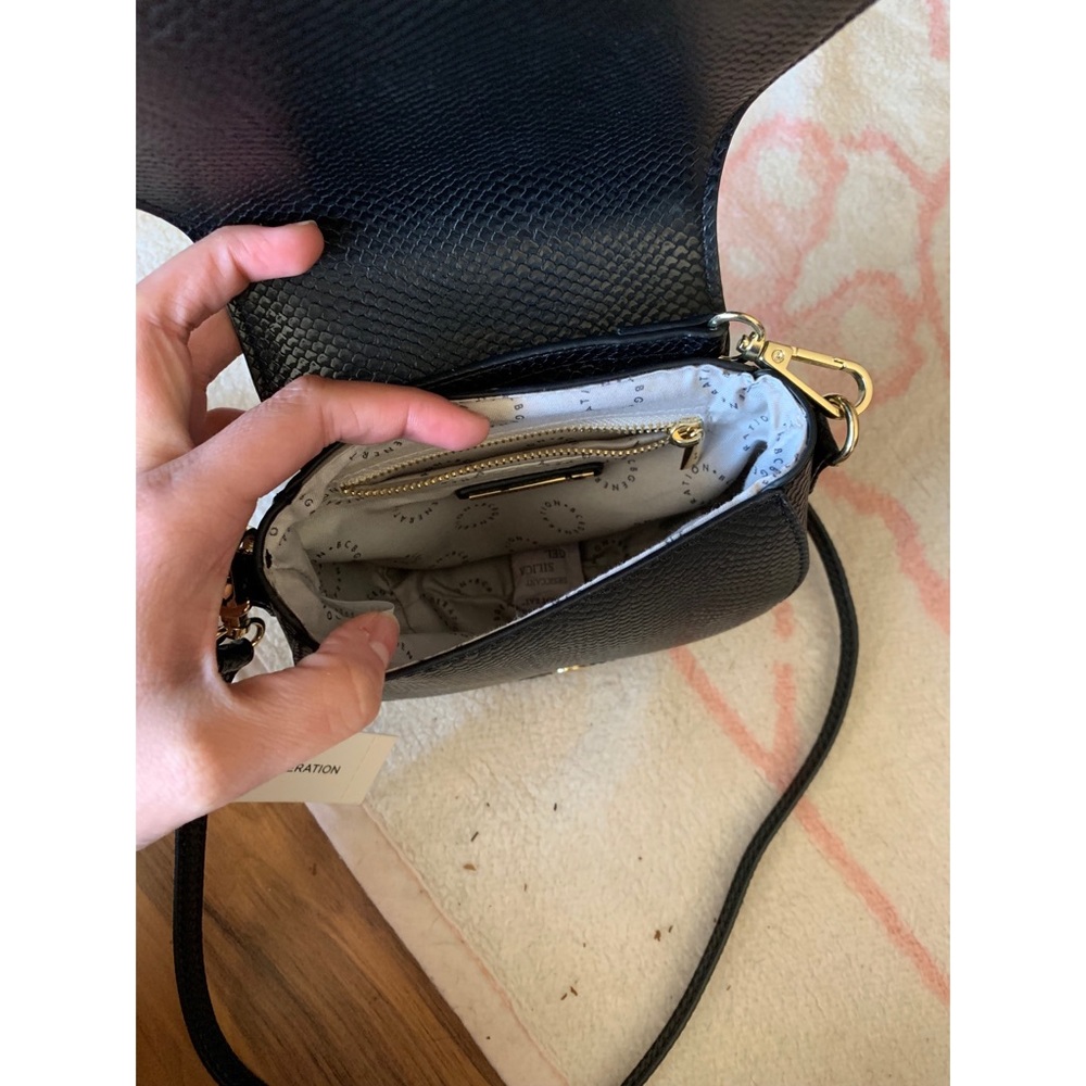🌟BCBGeneration JESSIE MINI BLACK BAG🌟 NWT - Picture 5 of 5